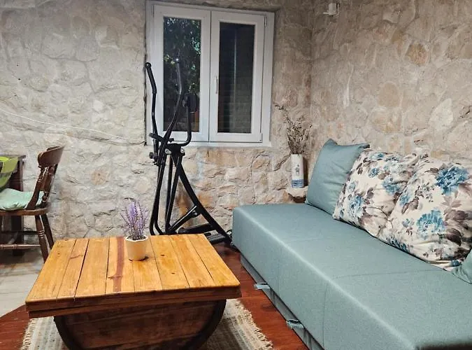 Dalmatia Rustica Comfortable One Bedroom+fireplace