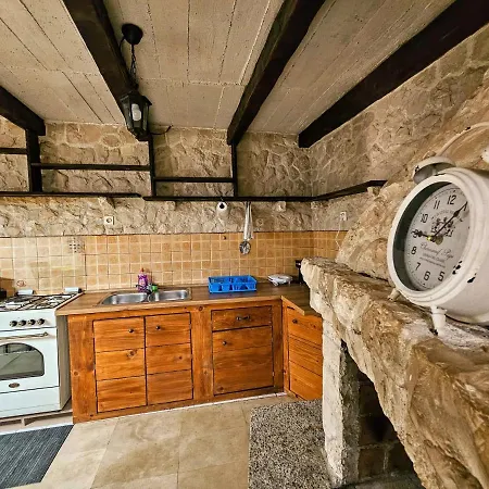 Dalmatia Rustica Comfortable One Bedroom+fireplace 公寓 *